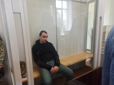 Вбивство дитини у Радомишлі: суд відпустив одного з підозрюваних під нічний домашній арешт Вбивство дитини у Радомишлі: суд відпустив одного з підозрюваних під нічний домашній арешт