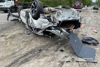 Госпіталізували до лікарні: на Черкащині у ДТП травми отримали троє людей Госпіталізували до лікарні: на Черкащині у ДТП травми отримали троє людей