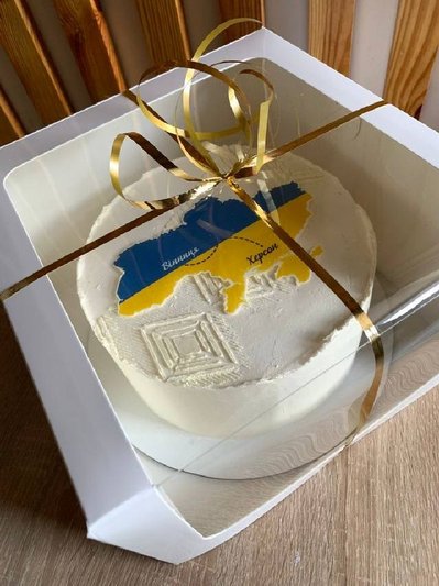 “Ще є надія повернутись в Херсон”. Історія кондитерки, яка розпочала нове життя в Одесі “Ще є надія повернутись в Херсон”. Історія кондитерки, яка розпочала нове життя в Одесі
