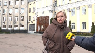 Два роки алеї пам’яті на майдані Корольова у Житомирі: встановили 316 прапорців Два роки алеї пам’яті на майдані Корольова у Житомирі: встановили 316 прапорців