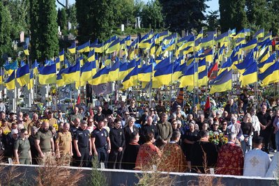 акція пам’яті, 29 серпня, соняшники, Пантеон Героїв акція пам’яті, 29 серпня, соняшники, Пантеон Героїв