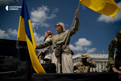 Прощання із загиблою "госпітальєркою" Іриниою "Чекою" Цибух у Києві 2 червня 2024 року Прощання із загиблою "госпітальєркою" Іриниою "Чекою" Цибух у Києві 2 червня 2024 року