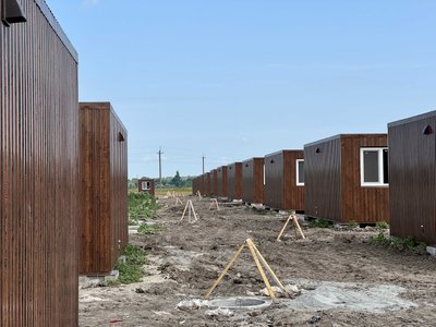 На Полтавщині облаштовують модульне містечко для ВПО на 50 сімей: які умови На Полтавщині облаштовують модульне містечко для ВПО на 50 сімей: які умови
