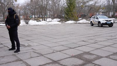 "Маємо бути готовими": на Кіровоградщині в закладах освіти відпрацьовують алгоритм дій у разі нападу "Маємо бути готовими": на Кіровоградщині в закладах освіти відпрацьовують алгоритм дій у разі нападу