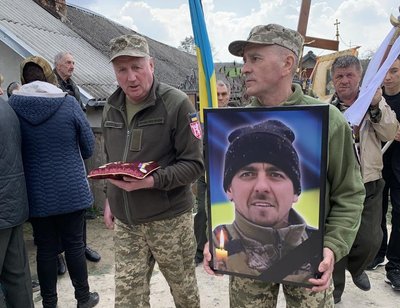 тернопіль, похорон бійця, федір чічка, саранчуківська громада, 19 квітня 2026 року тернопіль, похорон бійця, федір чічка, саранчуківська громада, 19 квітня 2026 року
