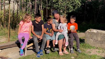 Історія багатодітної родини з Донеччини, які живуть на Рівненщині Історія багатодітної родини з Донеччини, які живуть на Рівненщині