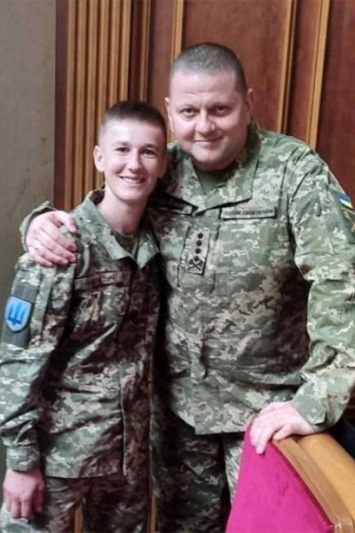 Павліна Николаєвич про 7 років на фронті, втрату побратимів й евакуацію поранених — інтерв'ю Павліна Николаєвич про 7 років на фронті, втрату побратимів й евакуацію поранених — інтерв'ю