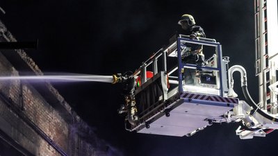 Є пошкодження у гуртожитку: в ніч на 4 травня росіяни атакували Черкаси дронами Є пошкодження у гуртожитку: в ніч на 4 травня росіяни атакували Черкаси дронами