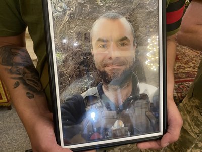 У Полтаві попрощалися із солдатом Русланом Тараном У Полтаві попрощалися із солдатом Русланом Тараном