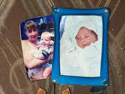 «Залишилися фотографії. Те, чим ми найбільше дорожим, те й вціліло» — потерпіла внаслідок вибуху у Піщанській громаді «Залишилися фотографії. Те, чим ми найбільше дорожим, те й вціліло» — потерпіла внаслідок вибуху у Піщанській громаді