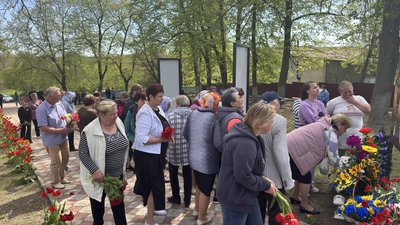 Історія мужності та самопожертви: у селі на Черкащині відкрили Алеї Героїв Історія мужності та самопожертви: у селі на Черкащині відкрили Алеї Героїв