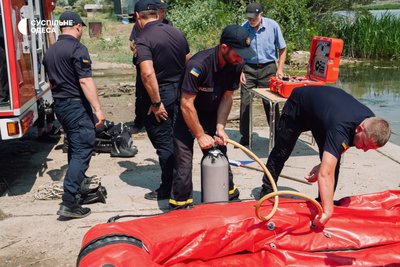 Навчання водолазів-рятувальників Навчання водолазів-рятувальників