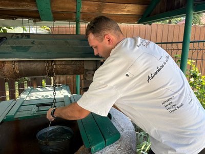 "До холери докотимось": у місті на Черкащині жителі не мають води