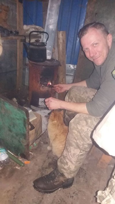 “Твій окоп — і навкруги ворог”: Дмитро “Дум” розповів про свій бойовий шлях “Твій окоп — і навкруги ворог”: Дмитро “Дум” розповів про свій бойовий шлях