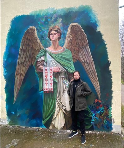 Сильніше пензлів тільки зброя: одеський художник Святослав Лаврусенко про війну, мурали та громадську підтримку Сильніше пензлів тільки зброя: одеський художник Святослав Лаврусенко про війну, мурали та громадську підтримку