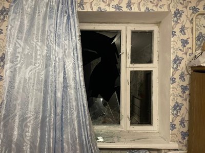 Пошкоджені приватні будинки, авто, лінія електропередачі: що відомо про атаку РФ на Черкащині Пошкоджені приватні будинки, авто, лінія електропередачі: що відомо про атаку РФ на Черкащині