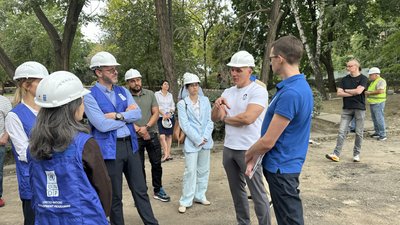 У Миколаєві триває демонтаж аварійної частини корпусу університету імені Сухомлинського У Миколаєві триває демонтаж аварійної частини корпусу університету імені Сухомлинського