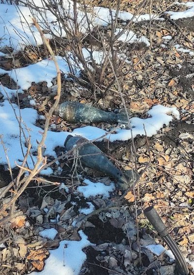 Знайдені боєприпаси на Донеччині. Фото: Telegram / поліція Луганщини Знайдені боєприпаси на Донеччині. Фото: Telegram / поліція Луганщини