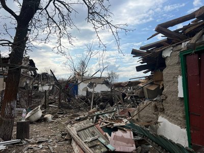 Російські війська завдали ракетно-дронового удару по Коростеню на Житомирщині: є загибла Російські війська завдали ракетно-дронового удару по Коростеню на Житомирщині: є загибла
