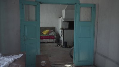 "Хочу дітям прищепити любов до села": історія Алли Кіптель, яка придбала майже 100-річний будинок на хуторі "Хочу дітям прищепити любов до села": історія Алли Кіптель, яка придбала майже 100-річний будинок на хуторі