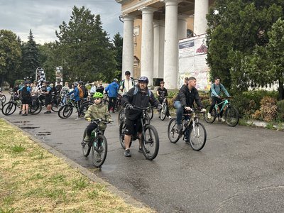 У Кременчуці провели благодійний велопарад: чому присвячений