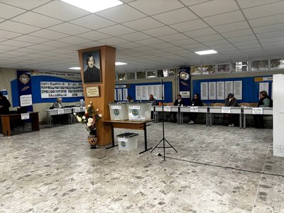 У Молдові починаються вибори президента та референдум про євроінтеграцію