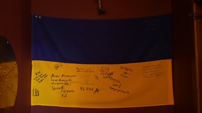 "Згадати і памʼятати": у Сумах сервірували столи на честь полеглих захисників "Згадати і памʼятати": у Сумах сервірували столи на честь полеглих захисників