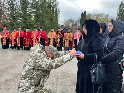 Степан Пастух, похорон, прощання із військовим, Микулинецьке кладовище Степан Пастух, похорон, прощання із військовим, Микулинецьке кладовище