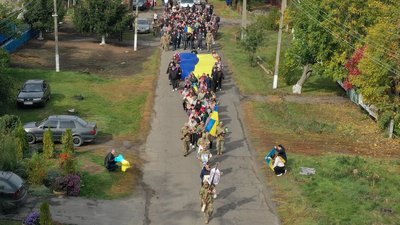 У трьох громадах Кіровоградщини попрощалися із загиблими військовими