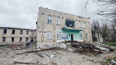 "До 40 КАБів на день може прилітати". Військові розповіли що відбувається у Краснопіллі на Сумщині "До 40 КАБів на день може прилітати". Військові розповіли що відбувається у Краснопіллі на Сумщині