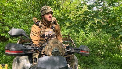 Микола "Санта" військовослужбовець 93 ОМБр "Холодний Яр" Донецька область Микола "Санта" військовослужбовець 93 ОМБр "Холодний Яр" Донецька область