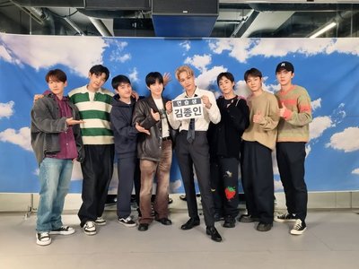 Від тріумфу до турбулентності: як гурт EXO підкорює світ і переживає труднощі через 13 років після дебюту Від тріумфу до турбулентності: як гурт EXO підкорює світ і переживає труднощі через 13 років після дебюту