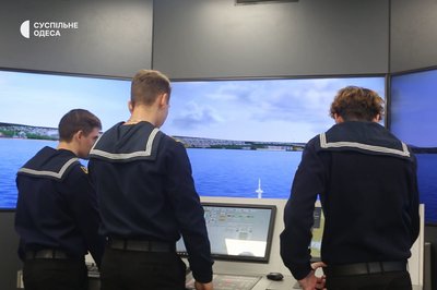 "Про війну красиво не розкажеш": історія директора морського коледжу з фронтовим минулим "Про війну красиво не розкажеш": історія директора морського коледжу з фронтовим минулим