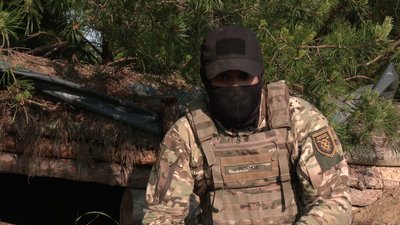 "Війна досі триває": як цивільних навчають основ тактичної підготовки на Рівненщині "Війна досі триває": як цивільних навчають основ тактичної підготовки на Рівненщині