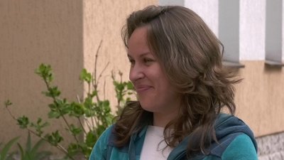 "Буду її поливати": алею квітів висадили військові у госпіталі на Рівненщині "Буду її поливати": алею квітів висадили військові у госпіталі на Рівненщині