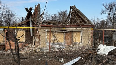 Миколаївка Донецька область пошкоджений російськими обстрілами будинок 29 січня 2025 рік Миколаївка Донецька область пошкоджений російськими обстрілами будинок 29 січня 2025 рік