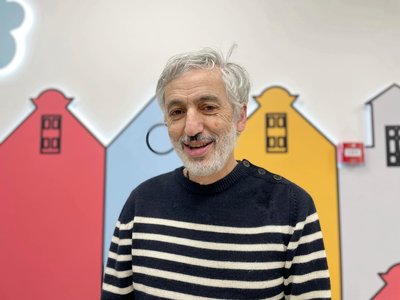 Персональний лікар французького клубу "ПСЖ" прооперував у Львові 15 українців Персональний лікар французького клубу "ПСЖ" прооперував у Львові 15 українців