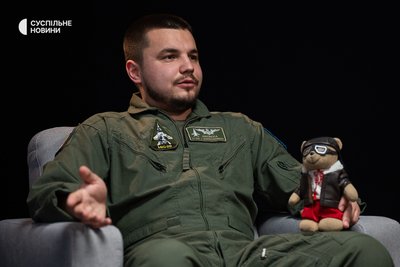 Пілот МіГ-29, командир авіаційної ескадрильї 114-ї бригади тактичної авіації Іван Смеречанський Пілот МіГ-29, командир авіаційної ескадрильї 114-ї бригади тактичної авіації Іван Смеречанський