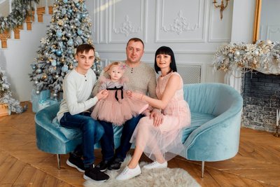 Родина Володимир Матюшенка й Оксани Шелудько Родина Володимир Матюшенка й Оксани Шелудько