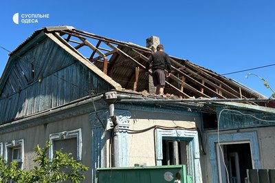 "Боялись, що в підвалі ми задихнемось": місцеві про нічну атаку РФ на південь Одещини 16 травня "Боялись, що в підвалі ми задихнемось": місцеві про нічну атаку РФ на південь Одещини 16 травня