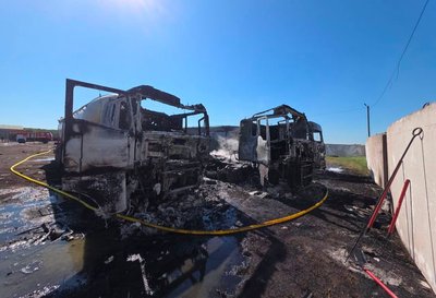 На Одещині РФ обстріляла стоянку з вантажівками: є жертва й поранені На Одещині РФ обстріляла стоянку з вантажівками: є жертва й поранені