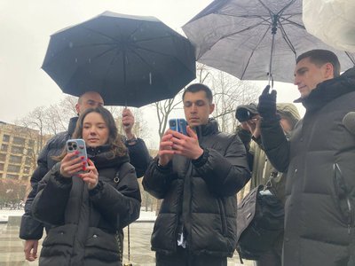 Жителі Харкова Катерина та Владислав одружуються у центрі міста через "Дію", 14 лютого 2026 року