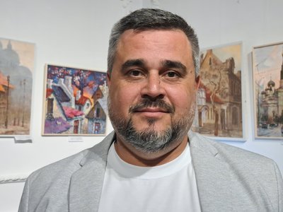 Херсонська «Мельпомена Таврії» завершилася у Миколаєві виставою «Д.І.М.» театру Куліша Херсонська «Мельпомена Таврії» завершилася у Миколаєві виставою «Д.І.М.» театру Куліша
