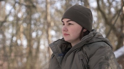 Жінки на війні: історія чернігівки Марії Боровик, яка змінила медичну форму на військову Жінки на війні: історія чернігівки Марії Боровик, яка змінила медичну форму на військову