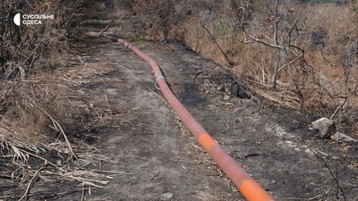 Запах гару в Одесі: чому понад тиждень тліють поля зрошення та коли загасать пожежу Запах гару в Одесі: чому понад тиждень тліють поля зрошення та коли загасать пожежу