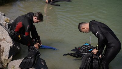 "Це зовсім інший світ, тут люди чують тільки своє дихання": на Вінниччині відбувся табір з дайвінгу для ветеранів "Це зовсім інший світ, тут люди чують тільки своє дихання": на Вінниччині відбувся табір з дайвінгу для ветеранів