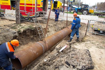 У Печерському районі ліквідували пошкодження тепломережі: гарячу воду відновили У Печерському районі ліквідували пошкодження тепломережі: гарячу воду відновили
