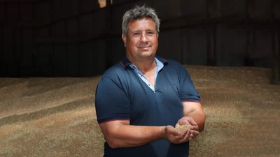 Виїзд за кордон: до яких країн та як часто їздять у відрядження депутати Чернігівської облради Виїзд за кордон: до яких країн та як часто їздять у відрядження депутати Чернігівської облради