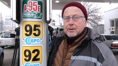 "Розумію, що потрібен тут": історія кропивничанина, який у перший день повномасштабної війни працював на заправці "Розумію, що потрібен тут": історія кропивничанина, який у перший день повномасштабної війни працював на заправці