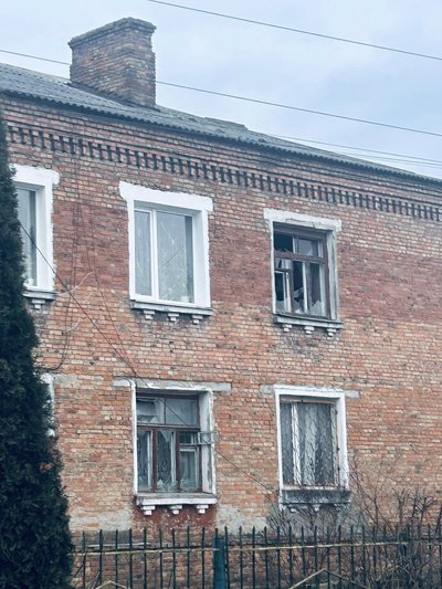 Пошкоджені житлові будинки: наслідки російської атаки на Хмельниччину 23 грудня Пошкоджені житлові будинки: наслідки російської атаки на Хмельниччину 23 грудня